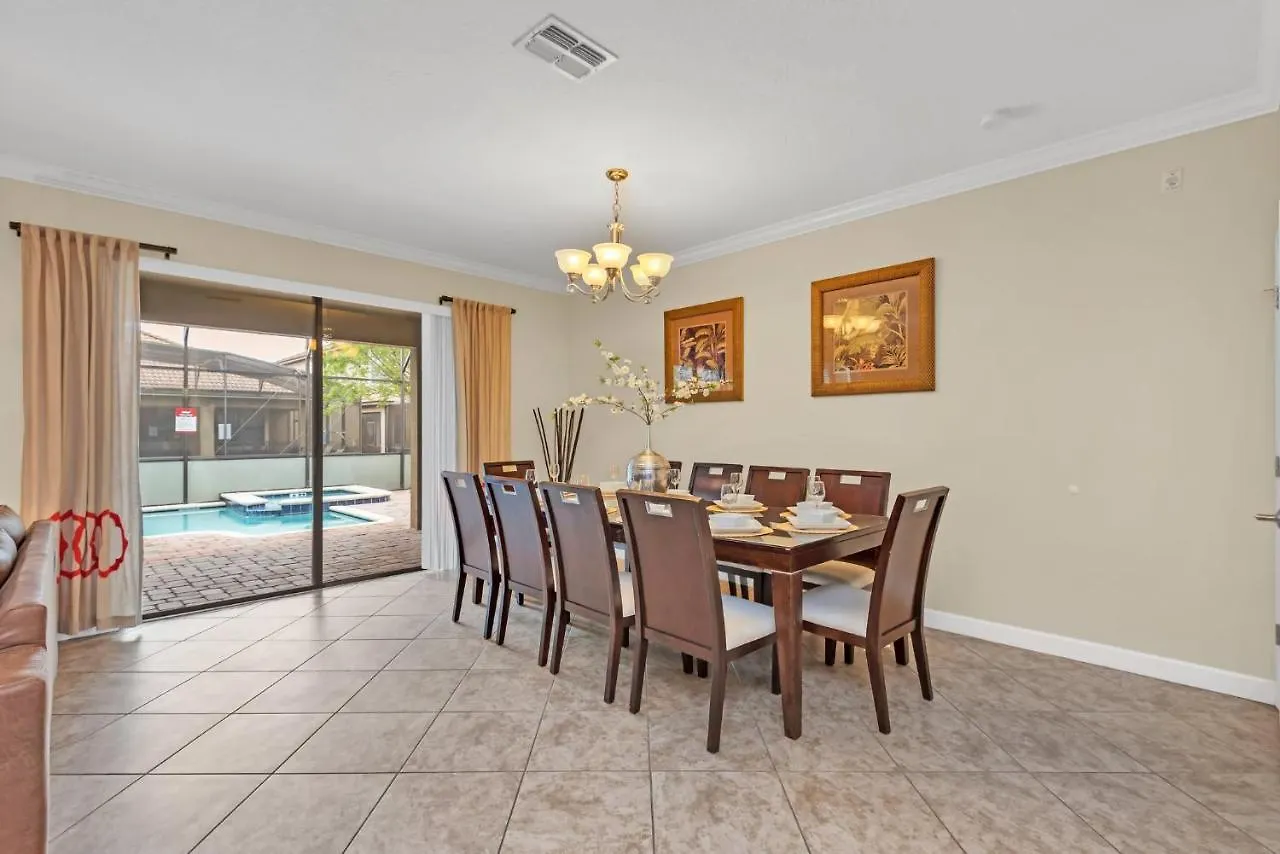 Warm And Inviting Family Villa Themed Rooms Movie Room And Upstairs Entertainment Loft Four Corners