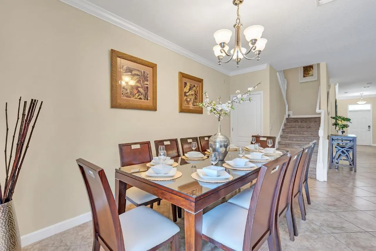 Warm And Inviting Family Villa Themed Rooms Movie Room And Upstairs Entertainment Loft Four Corners 度假居