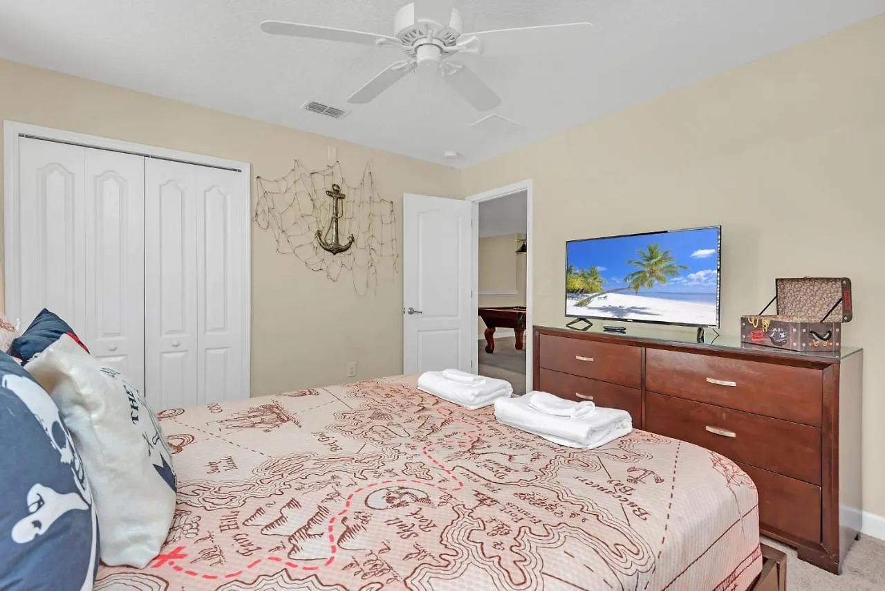 Warm And Inviting Family Villa Themed Rooms Movie Room And Upstairs Entertainment Loft Four Corners